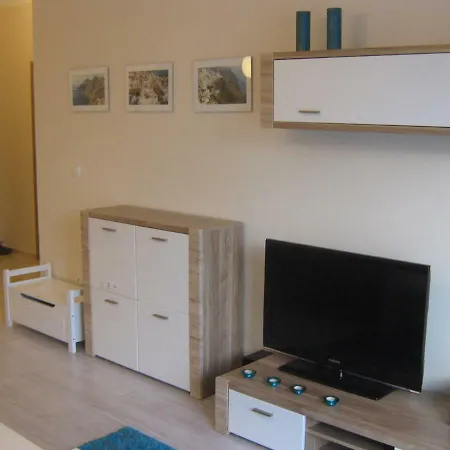 Διαμέρισμα Apartament Platan